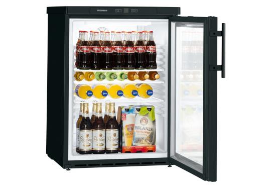 Liebherr FKUv 1613 var. 744 típusú, kereskedelmi, üvegajtós hűtőszekrény
